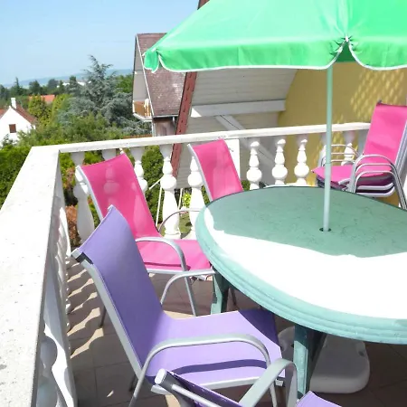 In Badacsony/balaton 18014 Apartment Badacsonytomaj