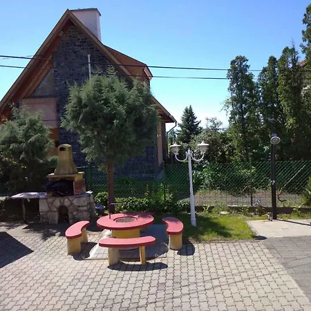 In - Balaton 18014 Дом отдыха