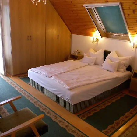 In Badacsony/balaton 18014 Apartment *